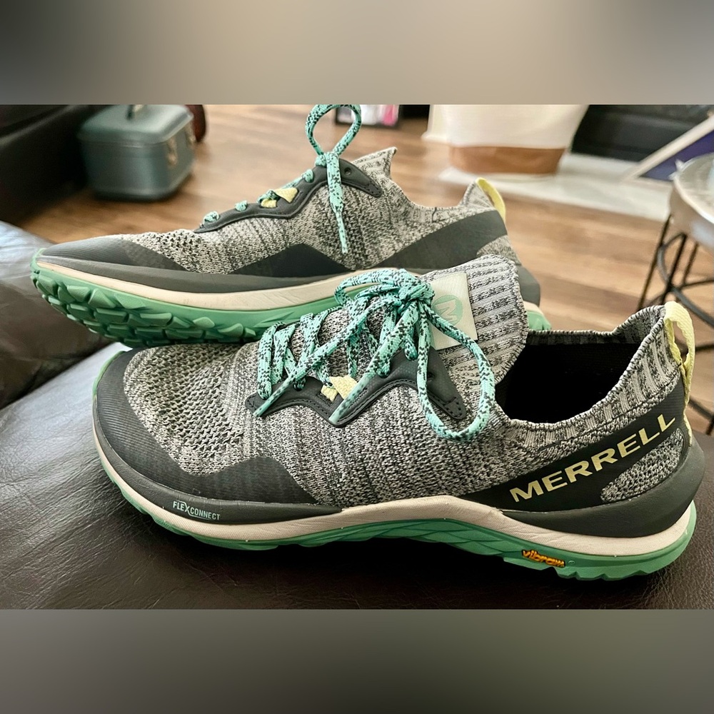 Merrell Mag-9 Knit Trainer Vibram Hiking Trail Shoes Gray J066186 Sz 7.5